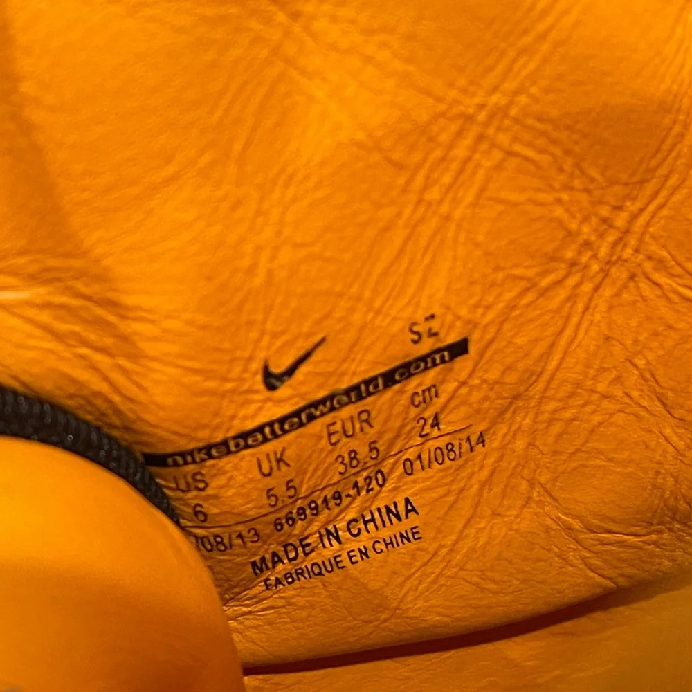 Nike x Riccardo Tisci Givenchy Air Force 1 Hi Sp 'White Baroque Brown' - Picture 7 of 7